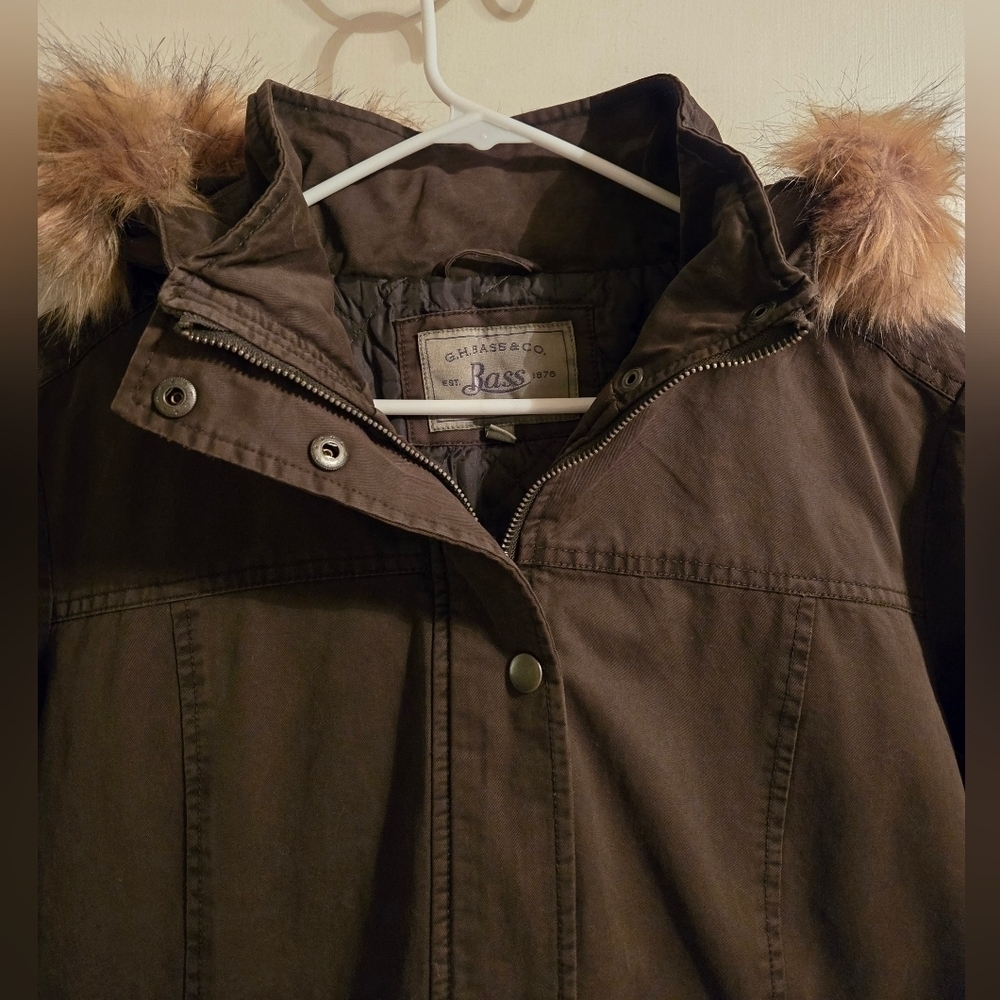 NWOT | G.H. Bass & Co | Bomber Jacket Coat | Fur Trim Hood | L | Olive Green - Picture 12 of 16